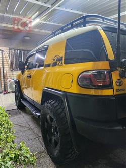 تويوتا إف جي كروزر